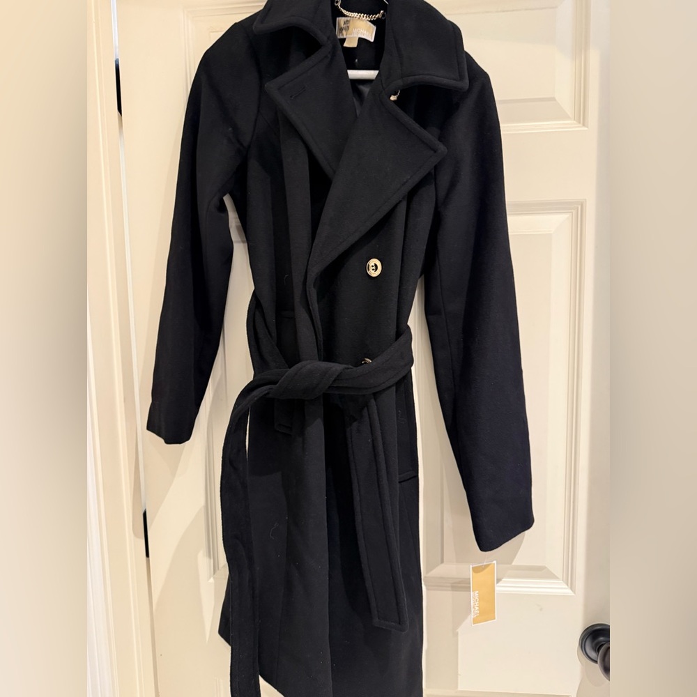 Micheal kors wooo trench coat